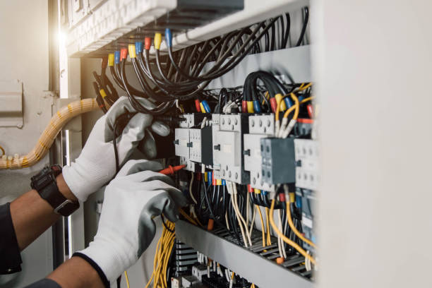 Best Affordable Emergency Electrician  in Glencoe, MN